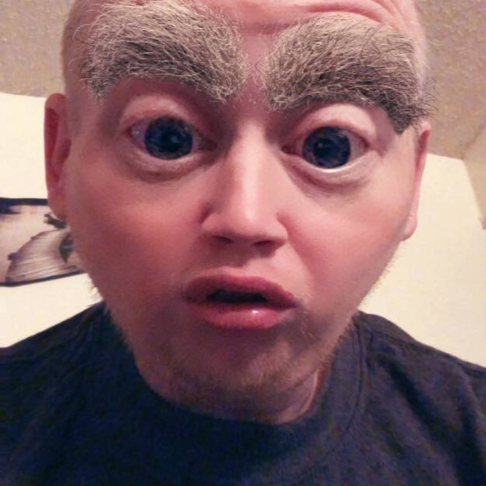 Meet your Posher, Justin